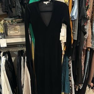 Velvet good American midi fitted dress